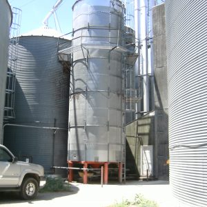 Used Agricultural storage bin